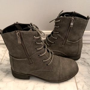 WANDERLUST Vegan Leather Lace-up Boots